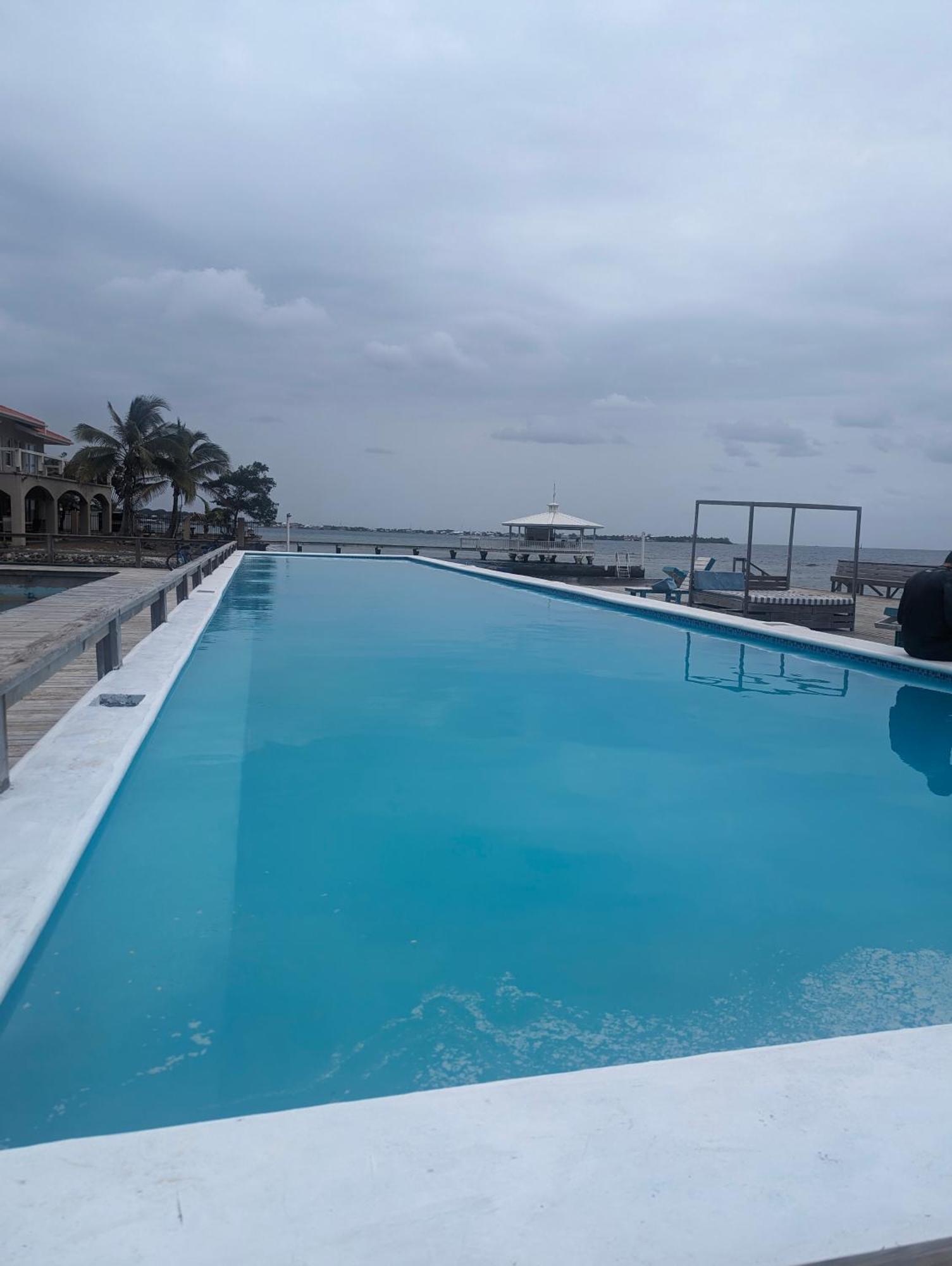 Coral View Beach Resort Útila Exterior foto